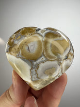 Load image into Gallery viewer, Cobra Jasper Puff Heart from India • High Grade