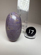 Load image into Gallery viewer, Purple Jade Lingham from Turkey • RARE