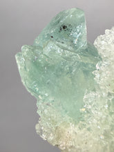 Load image into Gallery viewer, Luminous Mint Apophyllite with Glittering Druzy Sugar Quartz – India