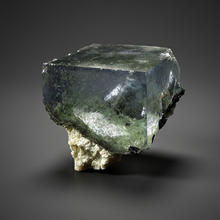 Load image into Gallery viewer, Cubic Fluorite Crystal Thumbnail Specimen | Chashan Mine, Chenzhou, Hunan, China