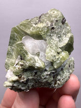 Load image into Gallery viewer, Electric Green Diopside on Quartz – Collector Mineral Specimen (Gilgit-Baltistan) Pakistan