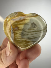 Load image into Gallery viewer, Cobra Jasper Puff Heart from India • High Grade
