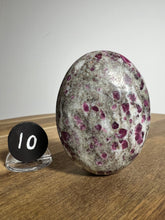 Load image into Gallery viewer, Ruby in Albite Palm Stone from India