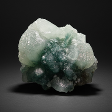 Load image into Gallery viewer, Druzy Green Apophyllite on Red & Green Heulandite – Deccan Traps, Maharashtra, India