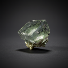 Load image into Gallery viewer, Cubic Fluorite Crystal Thumbnail Specimen | Chashan Mine, Chenzhou, Hunan, China