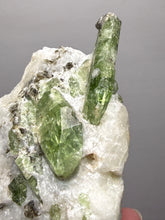 Load image into Gallery viewer, Electric Green Diopside on Quartz – Collector Mineral Specimen (Gilgit-Baltistan) Pakistan