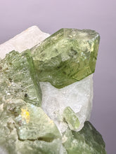 Load image into Gallery viewer, Electric Green Diopside on Quartz – Collector Mineral Specimen (Gilgit-Baltistan) Pakistan