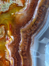 Load image into Gallery viewer, High-Grade Turkish Agate with Botryoidal Chalcedony Vug – Rare Collector’s Gem