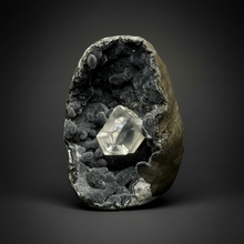 Load image into Gallery viewer, High-Grade Optical Calcite on Black Druzy Chalcedony Stalactites Zeolite| Maharashtra, India