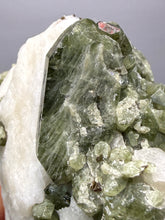Load image into Gallery viewer, Electric Green Diopside on Quartz – Collector Mineral Specimen (Gilgit-Baltistan) Pakistan