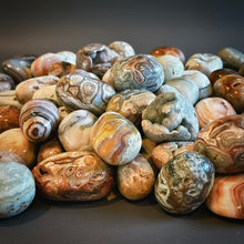 Load image into Gallery viewer, Tumbled - Sweater Lace Agate from Indonesia - XL