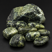 Load image into Gallery viewer, TUMBLE | Nephrite Jade MED/LG