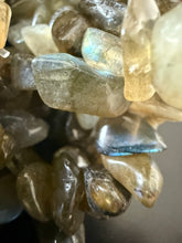 Load image into Gallery viewer, BRACELET | Labradorite | Chip