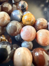 Load image into Gallery viewer, BRACELET Petrified Wood 6MM