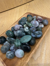 Load image into Gallery viewer, Tumbled - Moss Agate SM