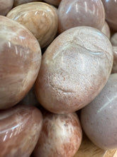 Load image into Gallery viewer, TUMBLE Peach Moonstone SM/MED/LG