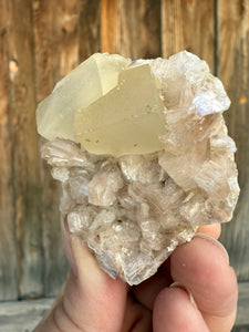 Scalenohedral Calcite + Pink Heulandite • Maharashtra, India