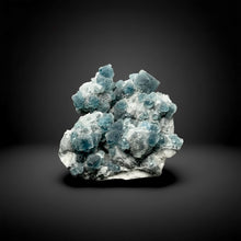 Load image into Gallery viewer, Premium Natural Blue Fluorite on Quartz Matrix

Collector Mineral Specimen – Inner Mongolia, China

Xianghualing Mine, Hunan Province, China
