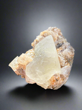 Load image into Gallery viewer, Yellow Diamond Calcite + Pearl Heulandite • Maharashtra, India

