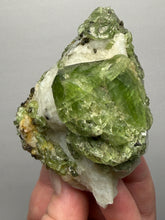 Load image into Gallery viewer, Electric Green Diopside on Quartz – Collector Mineral Specimen (Gilgit-Baltistan) Pakistan

