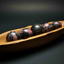 Load image into Gallery viewer, SPHERE | Rhodonite
