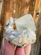 Load image into Gallery viewer, Yellow Diamond Calcite + Pearl Heulandite • Maharashtra, India
