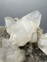 Load image into Gallery viewer, White Premium Scalenohedral Calcite | Leiping Mine, Leiping, Guiyang Co., Chenzhou, Hunan, China
