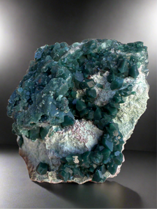 Gemmy Green Heulandite Zeolite • Maharashtra, India