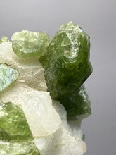 Load image into Gallery viewer, Electric Green Diopside on Quartz – Collector Mineral Specimen (Gilgit-Baltistan) Pakistan
