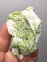 Load image into Gallery viewer, Electric Green Diopside on Quartz – Collector Mineral Specimen (Gilgit-Baltistan) Pakistan
