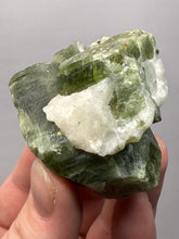 Load image into Gallery viewer, Electric Green Diopside on Quartz – Collector Mineral Specimen (Gilgit-Baltistan) Pakistan
