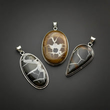 Load image into Gallery viewer, PENDANT | Spider Septarian | 925 Silver Plated
