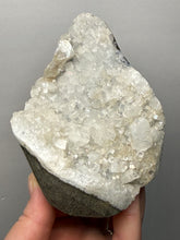 Load image into Gallery viewer, 4” Clear Druzy Apophyllite on Champagne Heulandite – Deccan Traps Zeolite Cluster | Maharashtra, India
