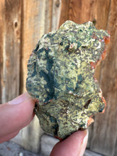 Load image into Gallery viewer, Orange Gem Heulandite • Maharashtra, India
