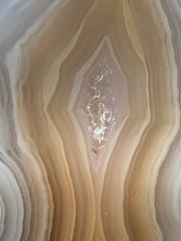 Load image into Gallery viewer, High-Grade Parallax Banded Laguna Agate – Soft Yellow &amp; White Banding from Mexico
