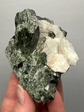 Load image into Gallery viewer, Electric Green Diopside on Quartz – Collector Mineral Specimen (Gilgit-Baltistan) Pakistan
