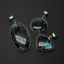 Load image into Gallery viewer, PENDANT | Larvikite | 925 Silver Plated
