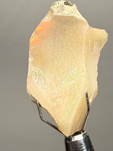 Load image into Gallery viewer, Precious Opal with Color Play – Welo, Ethiopia
