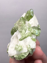 Load image into Gallery viewer, Electric Green Diopside on Quartz – Collector Mineral Specimen (Gilgit-Baltistan) Pakistan
