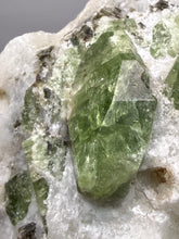 Load image into Gallery viewer, Electric Green Diopside on Quartz – Collector Mineral Specimen (Gilgit-Baltistan) Pakistan

