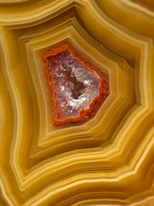 Small High-Grade Laguna Agate with Parallax Effect & Quartz Core – Rare Mexican Collectible Gemstone