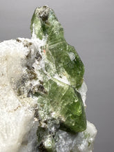 Load image into Gallery viewer, Electric Green Diopside on Quartz – Collector Mineral Specimen (Gilgit-Baltistan) Pakistan
