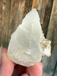 Scalenohedral Calcite + Pearl Heulandite • Maharashtra, India