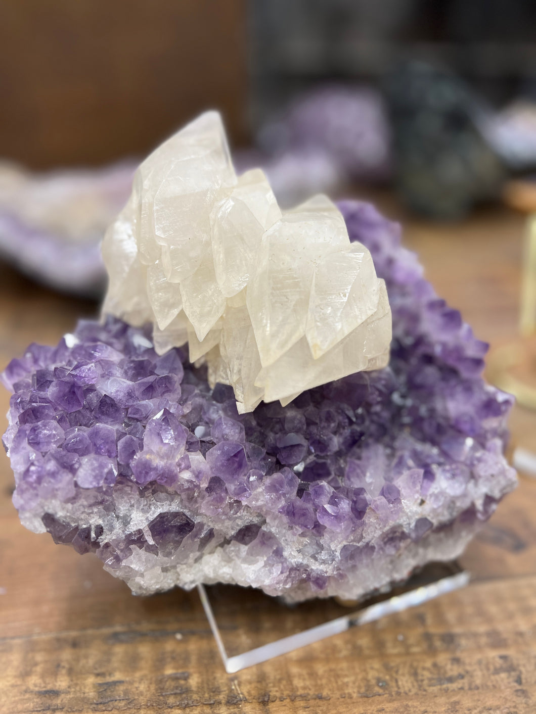 Optical Scalenohedral Calcite on Amethyst from San Eugenio Artigas Dept., Uruguay