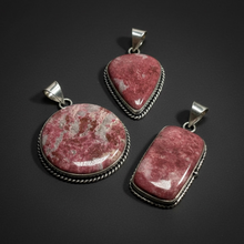Load image into Gallery viewer, PENDANT | Thulite | 925 Silver Plated
