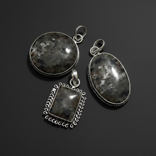 Load image into Gallery viewer, PENDANT | Yooperlite | 925 Silver Plated
