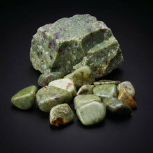 Load image into Gallery viewer, TUMBLE - Madagascar Chrysoprase MED
