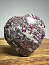 Load image into Gallery viewer, Ruby in Albite Puff Heart from India
