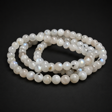 Load image into Gallery viewer, BRACELET Rainbow Moonstone 6MM
