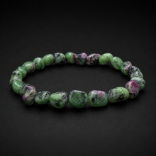 Load image into Gallery viewer, BRACELET Ruby in Zoisite - Nugget
